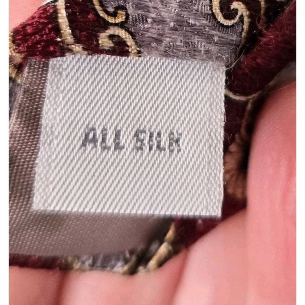 Pierre Cardin VTG‎ 100% Silk Men's Neck Tie Made in the USA Classic 60